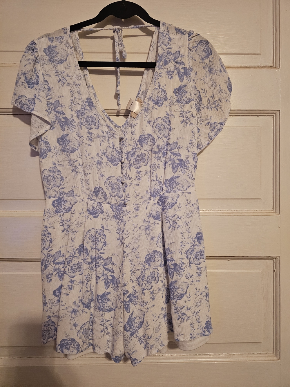 Altar'd State Blue White Floral Toile Romper Size XL (Fits Like Medium!)